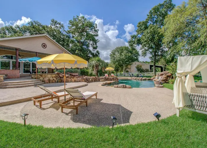 4Bd - Pool & Movie Theater - Lake Conroe Nearby